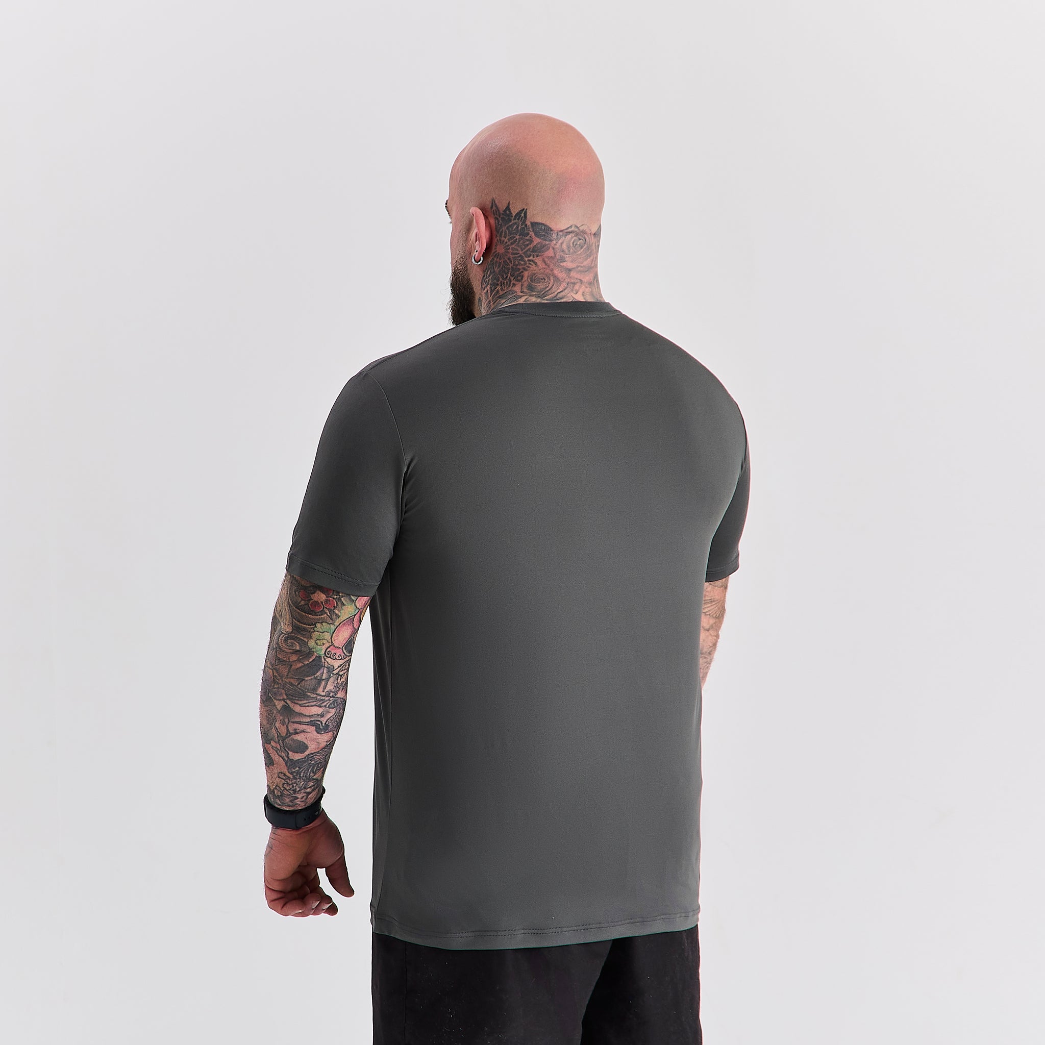 Load image into Gallery viewer, Carbon Active Crew Neck