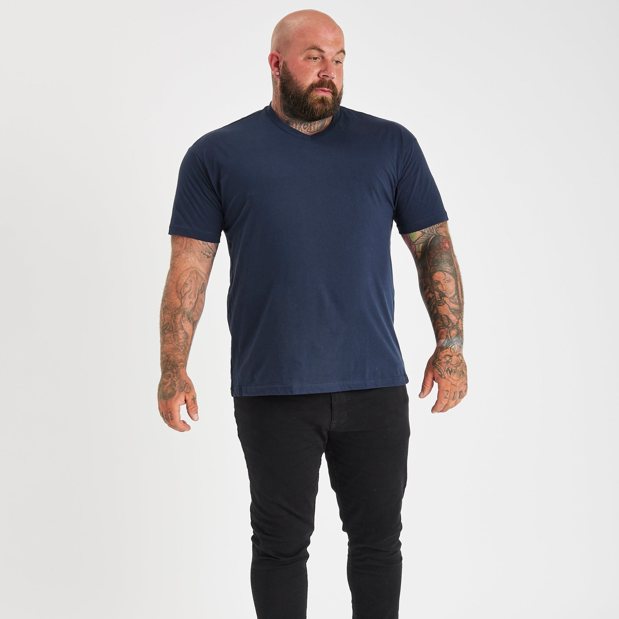 Load image into Gallery viewer, Navy V-Neck