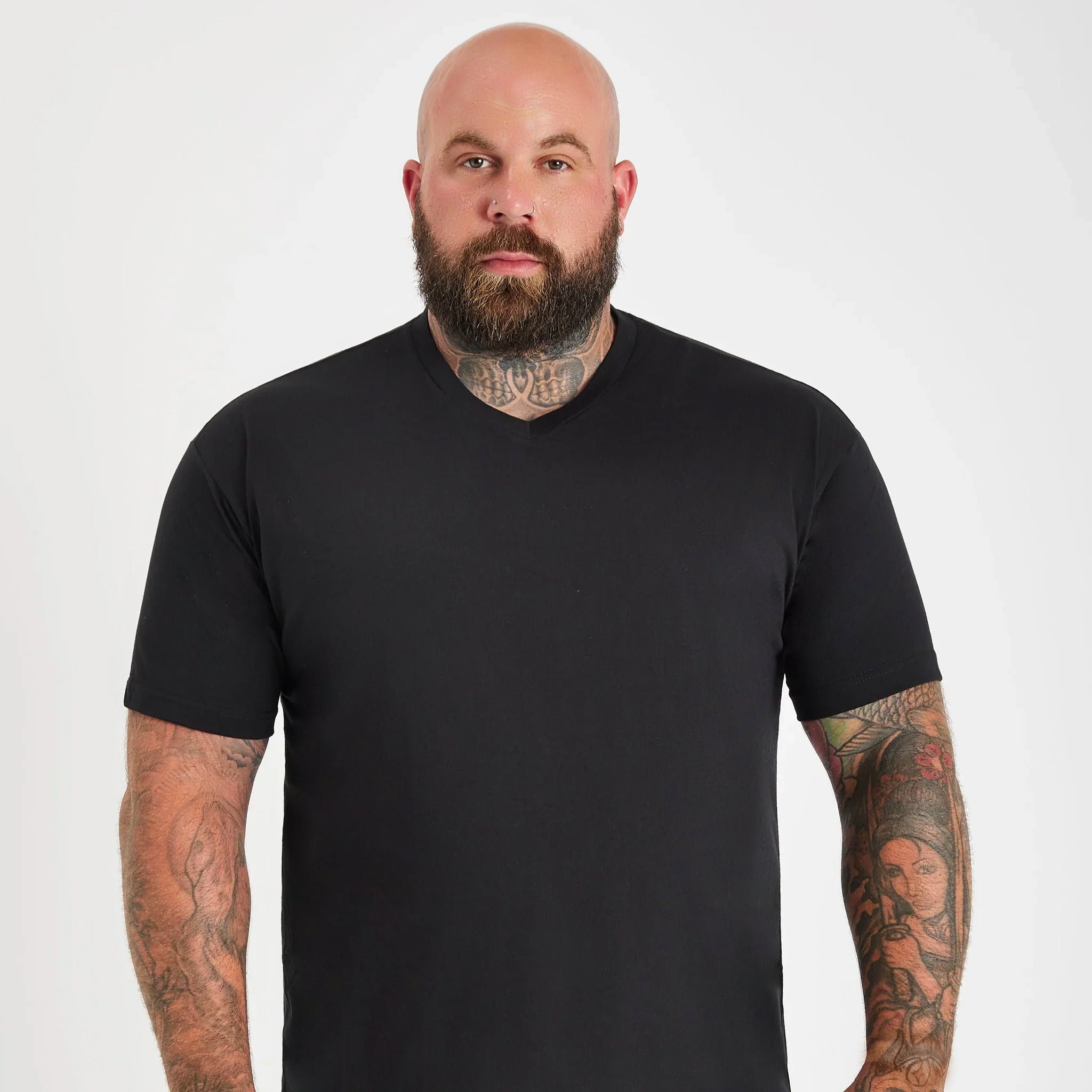 Load image into Gallery viewer, Black V-Neck