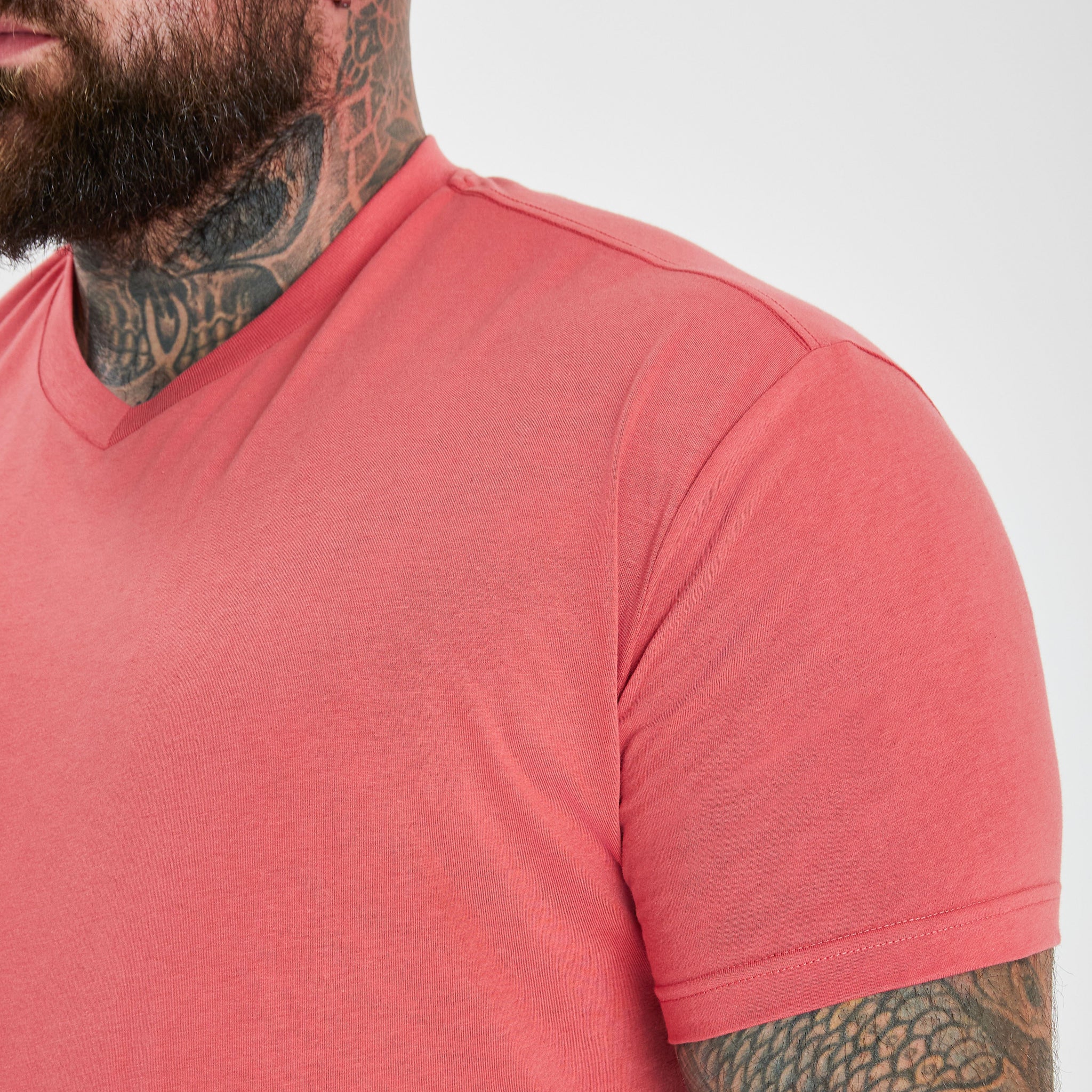 Load image into Gallery viewer, Mineral Red V-Neck