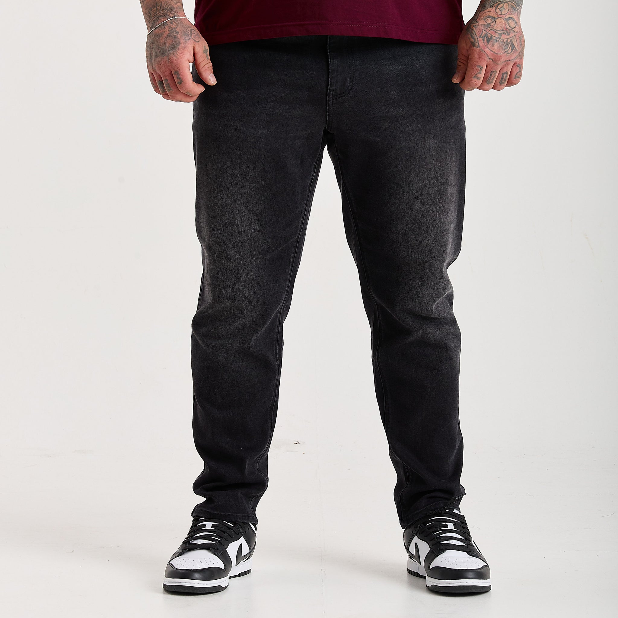 Load image into Gallery viewer, Black Comfort Jeans