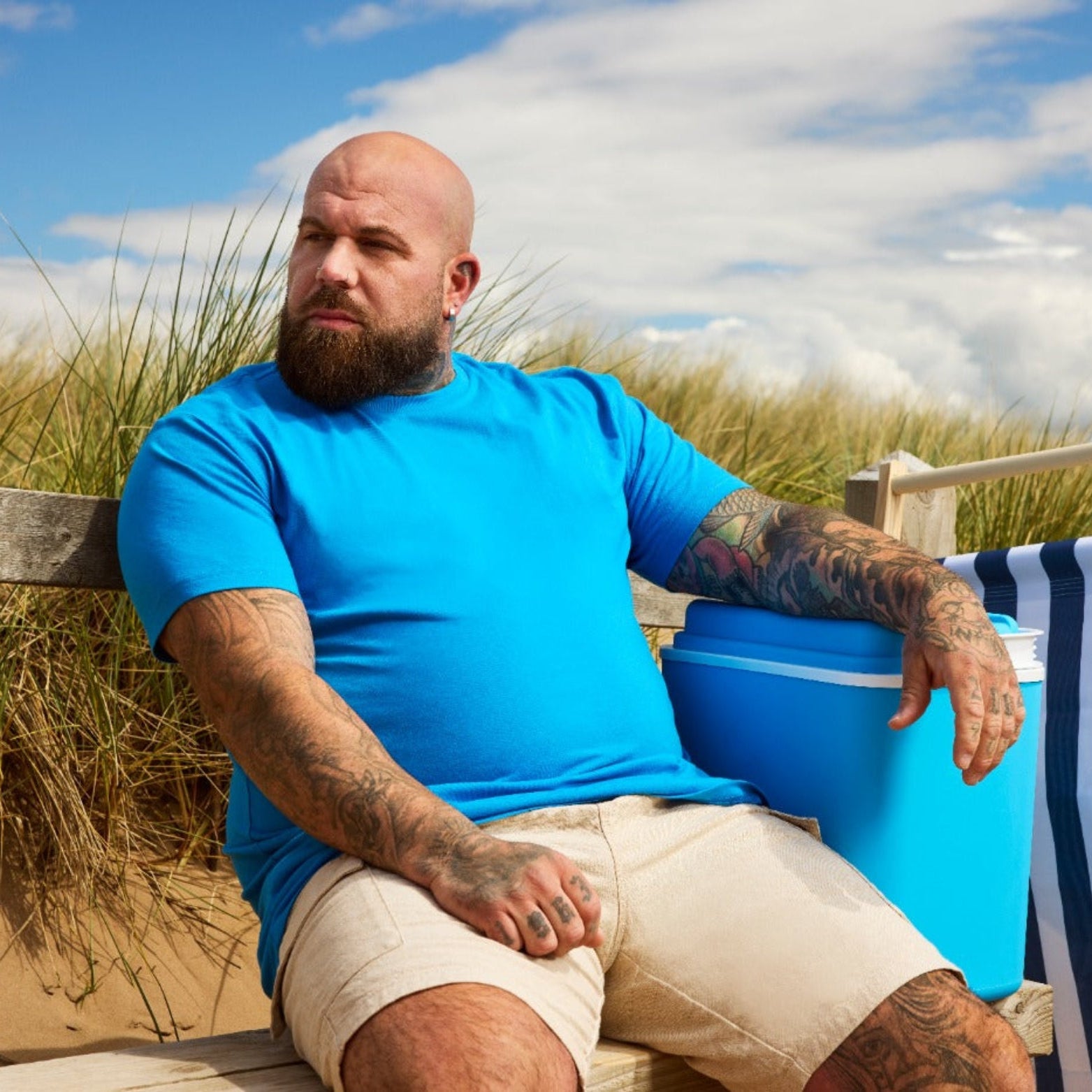 Load image into Gallery viewer, Tall Ibiza Blue Crew Neck
