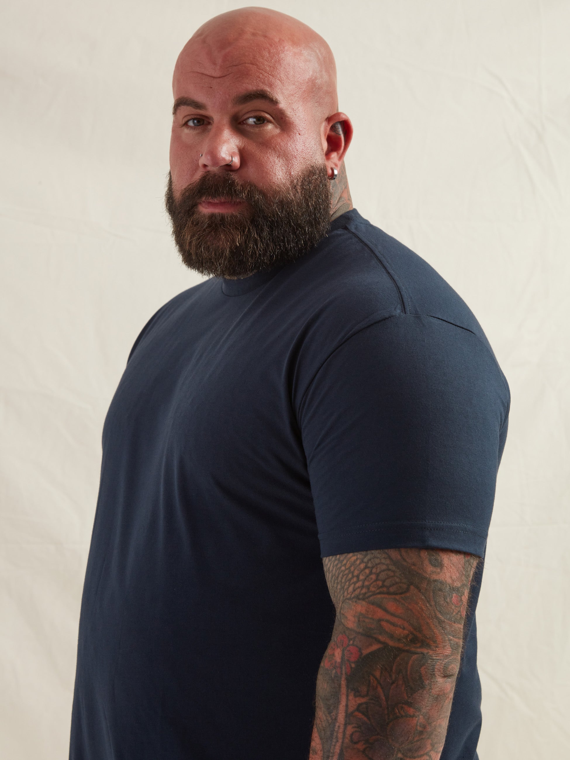 Load image into Gallery viewer, Navy Crew Neck T-Shirt
