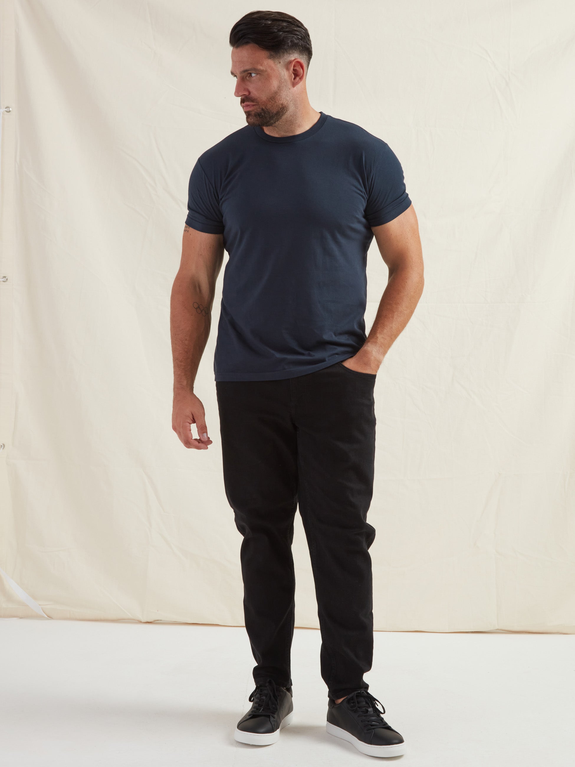 Load image into Gallery viewer, Navy Crew Neck T-Shirt
