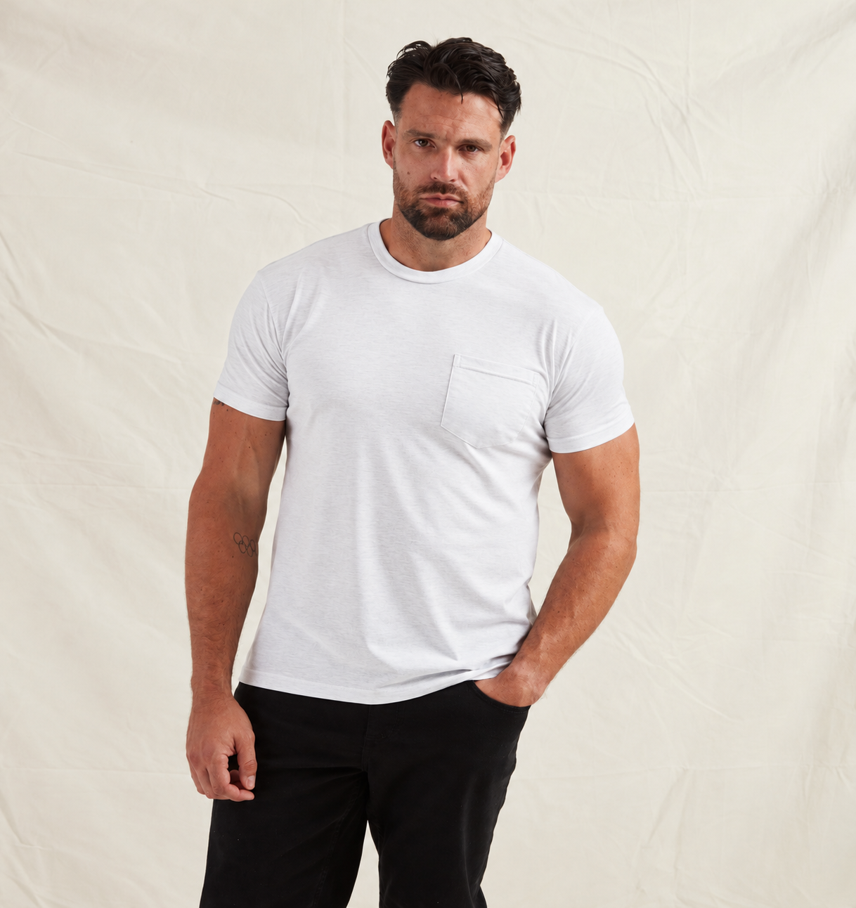 Load image into Gallery viewer, White Pocket Crew Neck T-Shirt
