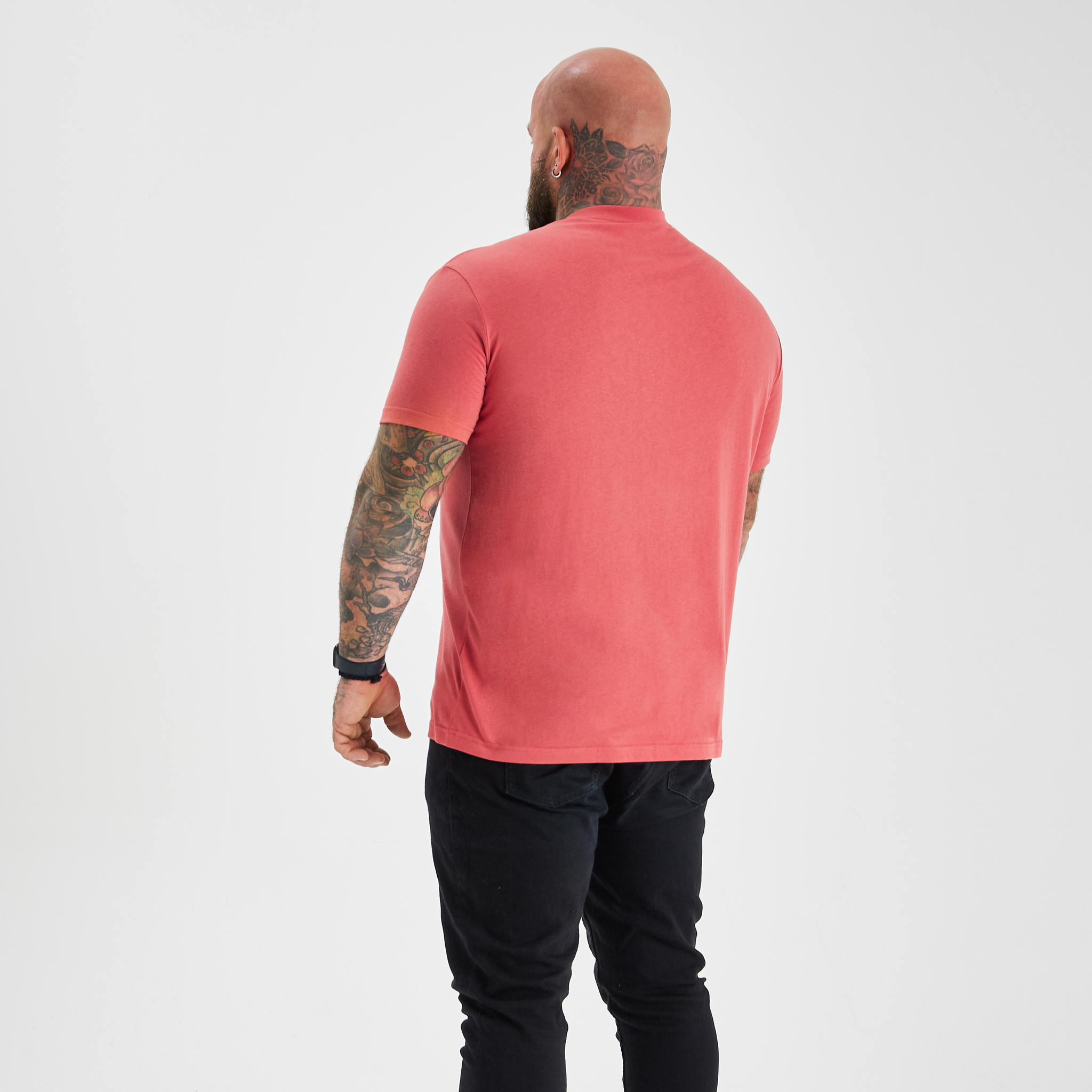 Load image into Gallery viewer, Mineral Red V-Neck
