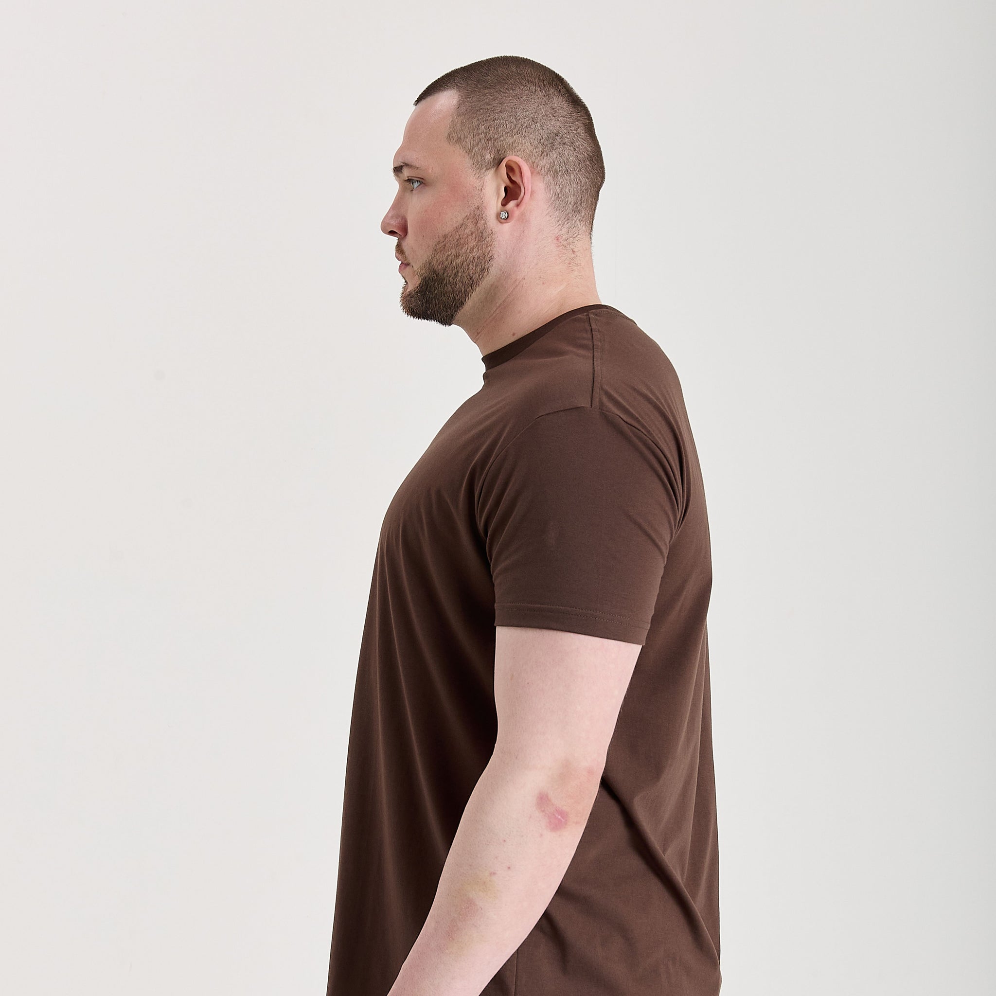 Load image into Gallery viewer, Tall Chocolate Crew Neck
