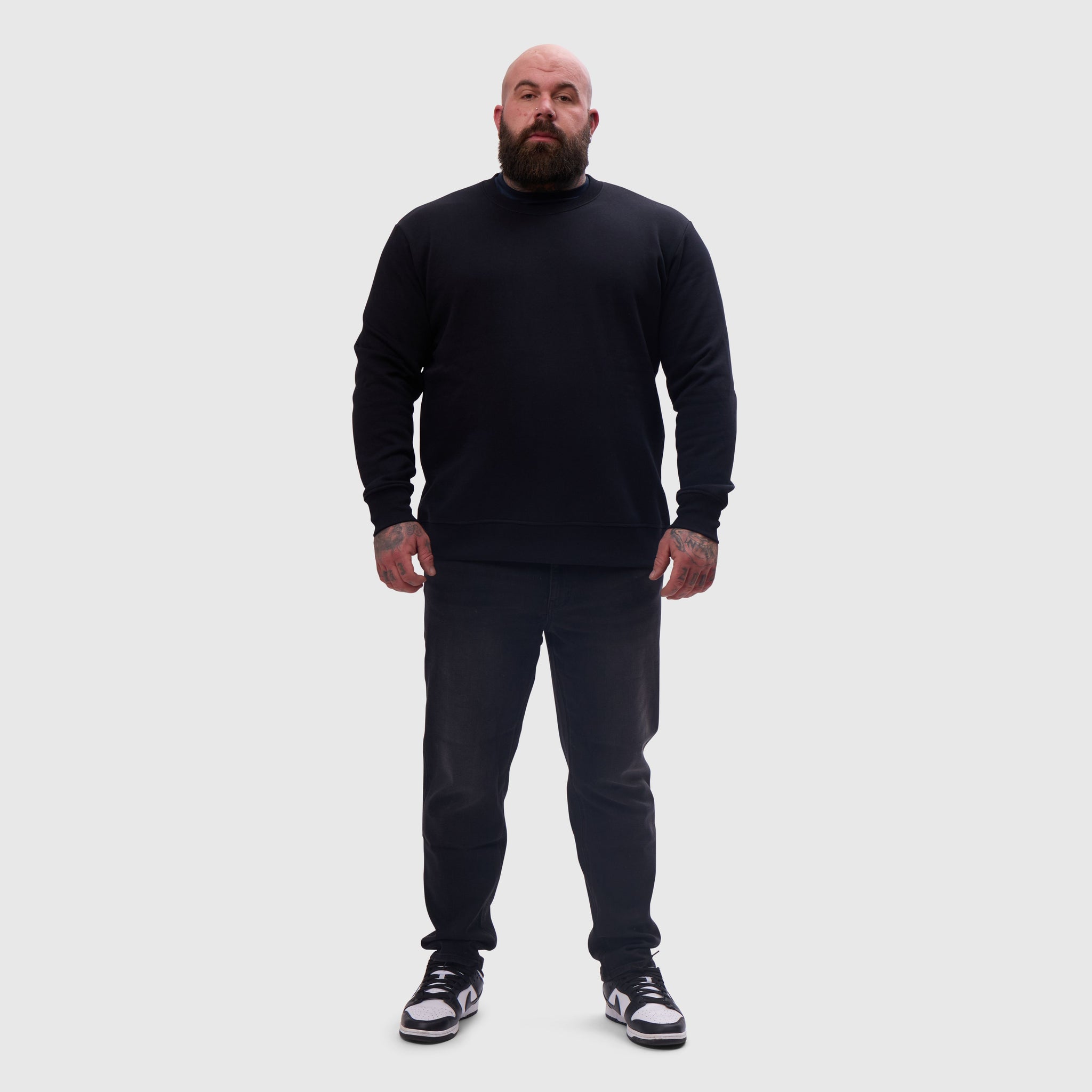 Load image into Gallery viewer, Black Sweatshirt
